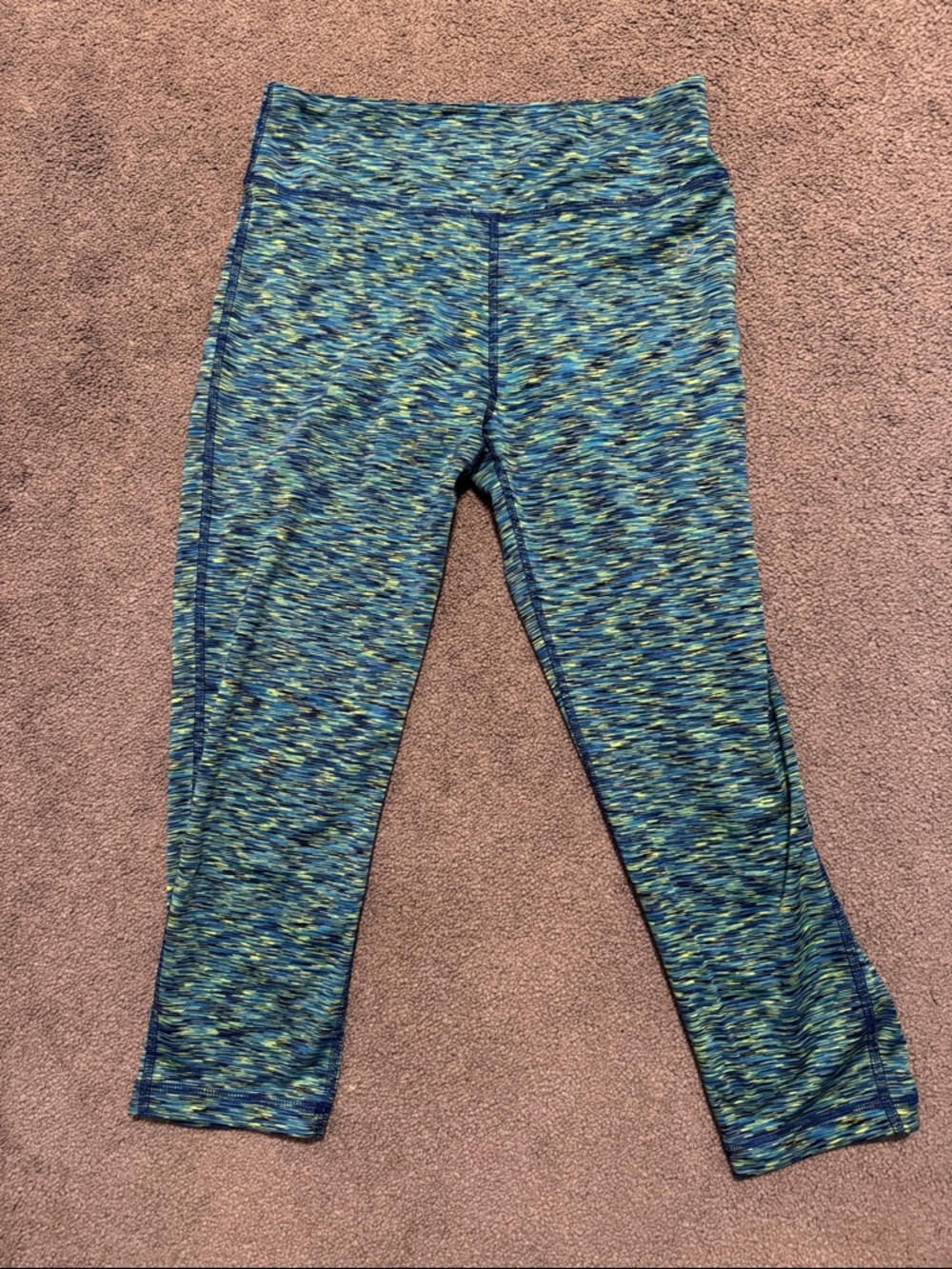 Womens Capri Leggings in Blue-Green Pattern